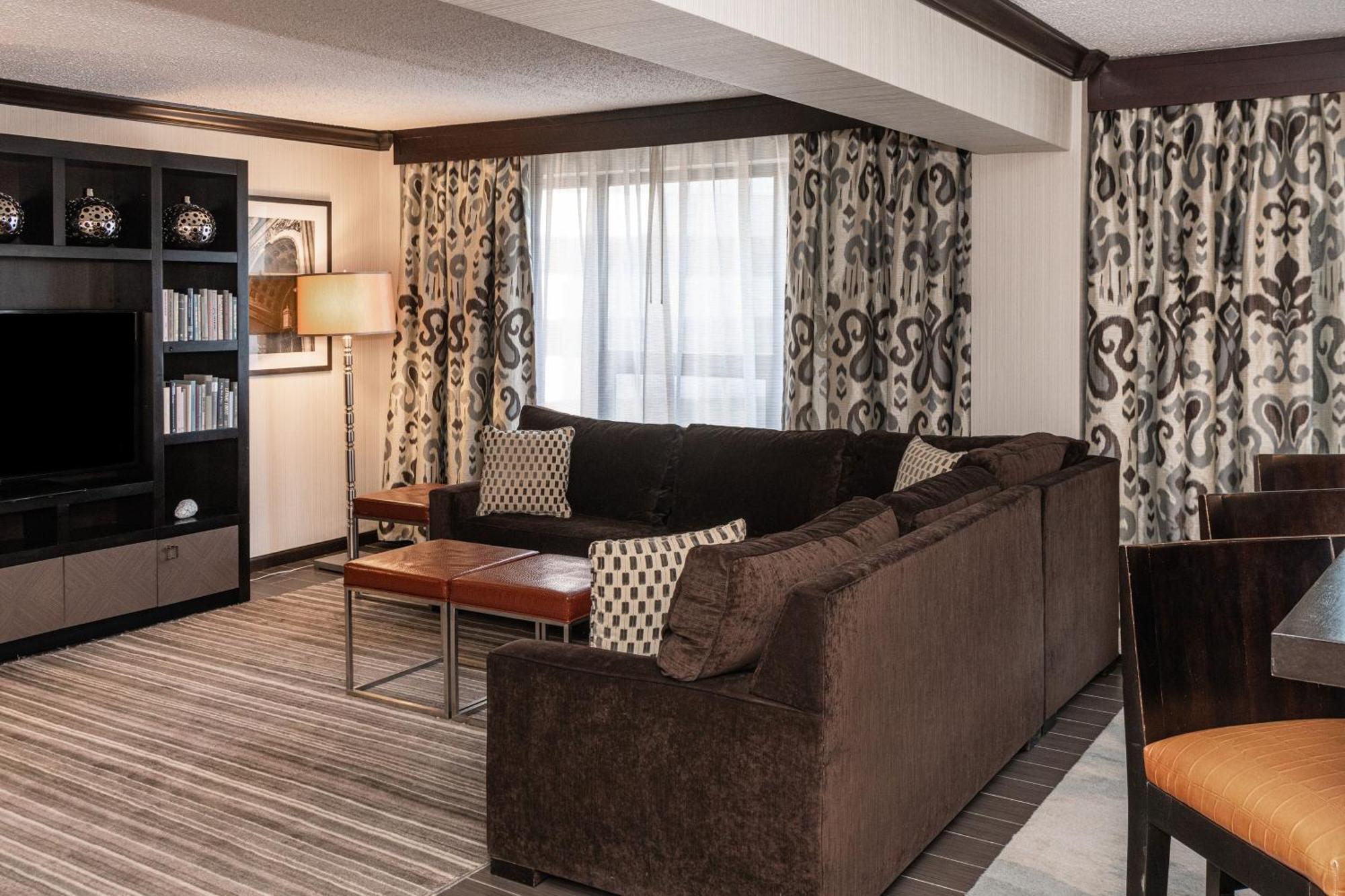 Sheraton Indianapolis City Centre Hotel Eksteriør bilde
